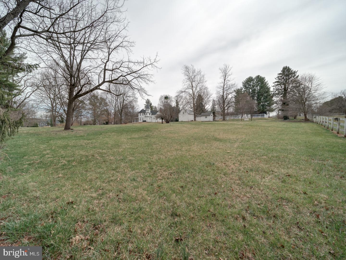 17115 SIMPSON CIR, PAEONIAN SPRINGS, Virginia 20129, 4 Bedrooms Bedrooms, ,3 BathroomsBathrooms,Residential,For sale,17115 SIMPSON CIR,VALO2092774 MLS # VALO2092774