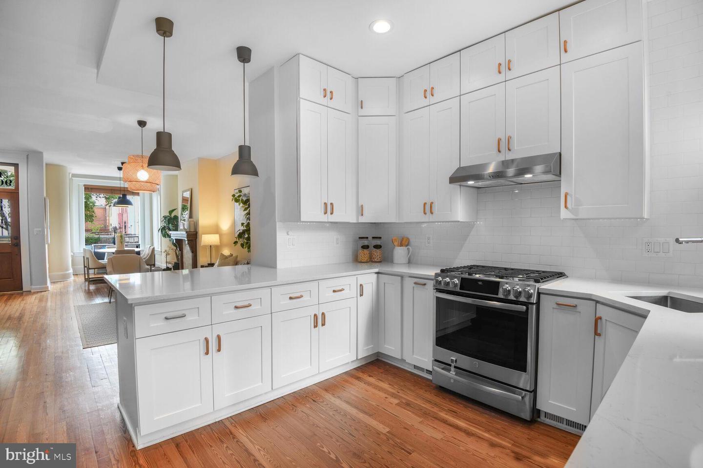 908 WESTMINSTER ST NW, WASHINGTON, District Of Columbia 20001, 4 Bedrooms Bedrooms, ,3 BathroomsBathrooms,Residential,For sale,908 WESTMINSTER ST NW,DCDC2193592 MLS # DCDC2193592