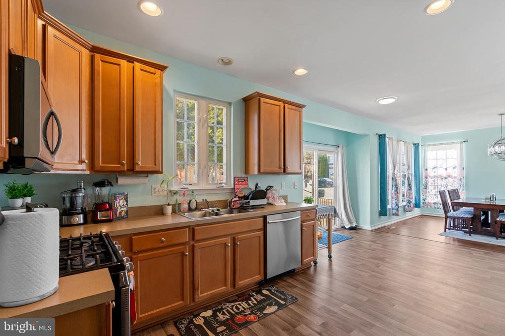 1485 HONOR PL, LOCUST GROVE, Virginia 22508, 4 Bedrooms Bedrooms, ,2 BathroomsBathrooms,Residential,1485 HONOR PL,VAOR2008970 MLS # VAOR2008970