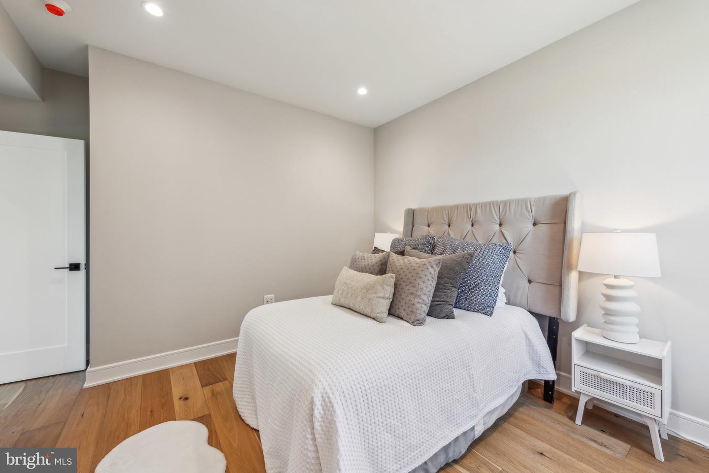 1955 FAIRLAWN ST SE #101, WASHINGTON, District Of Columbia 20020, 1 Bedroom Bedrooms, ,1 BathroomBathrooms,Residential,For sale,1955 FAIRLAWN ST SE #101,DCDC2193708 MLS # DCDC2193708