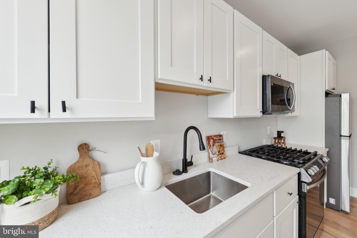 1955 FAIRLAWN ST SE #101, WASHINGTON, District Of Columbia 20020, 1 Bedroom Bedrooms, ,1 BathroomBathrooms,Residential,For sale,1955 FAIRLAWN ST SE #101,DCDC2193708 MLS # DCDC2193708