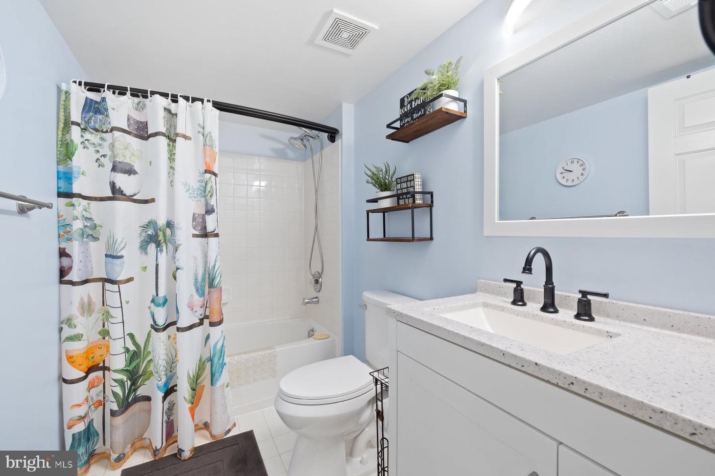 14313 BROUGHTON PL, GAINESVILLE, Virginia 20155, 5 Bedrooms Bedrooms, ,3 BathroomsBathrooms,Residential,For sale,14313 BROUGHTON PL,VAPW2091408 MLS # VAPW2091408