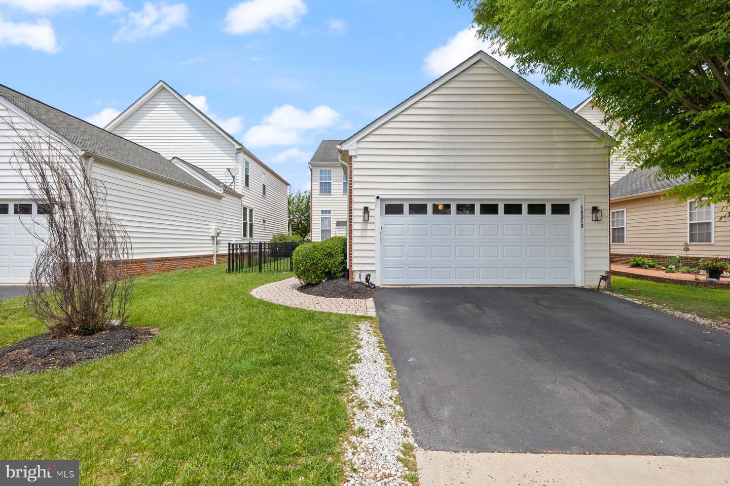 14313 BROUGHTON PL, GAINESVILLE, Virginia 20155, 5 Bedrooms Bedrooms, ,3 BathroomsBathrooms,Residential,For sale,14313 BROUGHTON PL,VAPW2091408 MLS # VAPW2091408