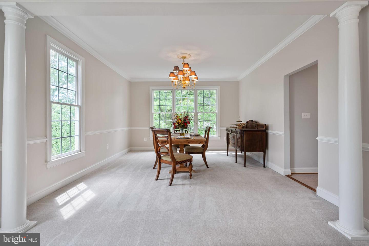 7018 HIGHLAND MEADOWS CT, ALEXANDRIA, Virginia 22315, 5 Bedrooms Bedrooms, ,4 BathroomsBathrooms,Residential,For sale,7018 HIGHLAND MEADOWS CT,VAFX2232812 MLS # VAFX2232812