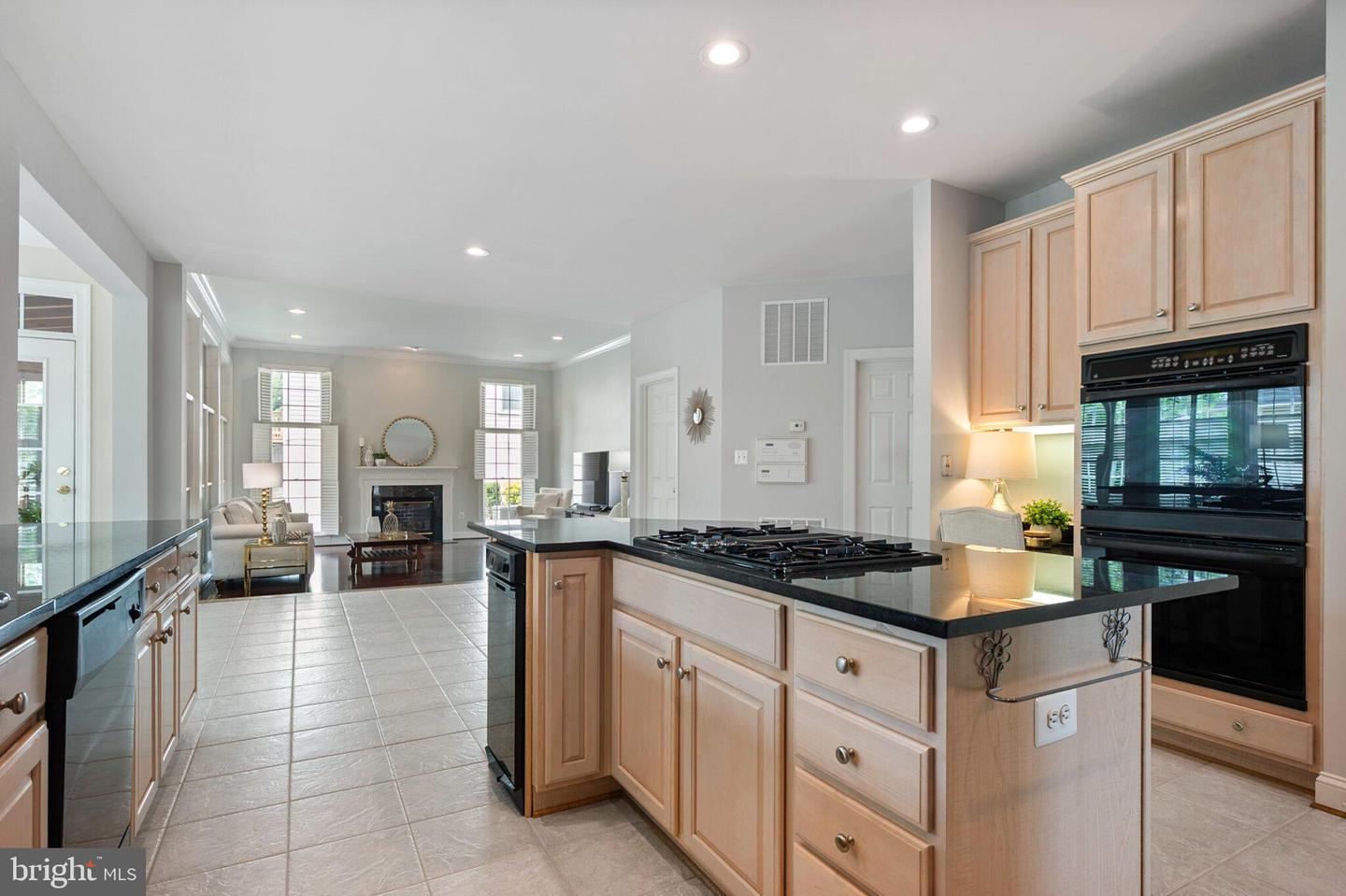 7018 HIGHLAND MEADOWS CT, ALEXANDRIA, Virginia 22315, 5 Bedrooms Bedrooms, ,4 BathroomsBathrooms,Residential,For sale,7018 HIGHLAND MEADOWS CT,VAFX2232812 MLS # VAFX2232812