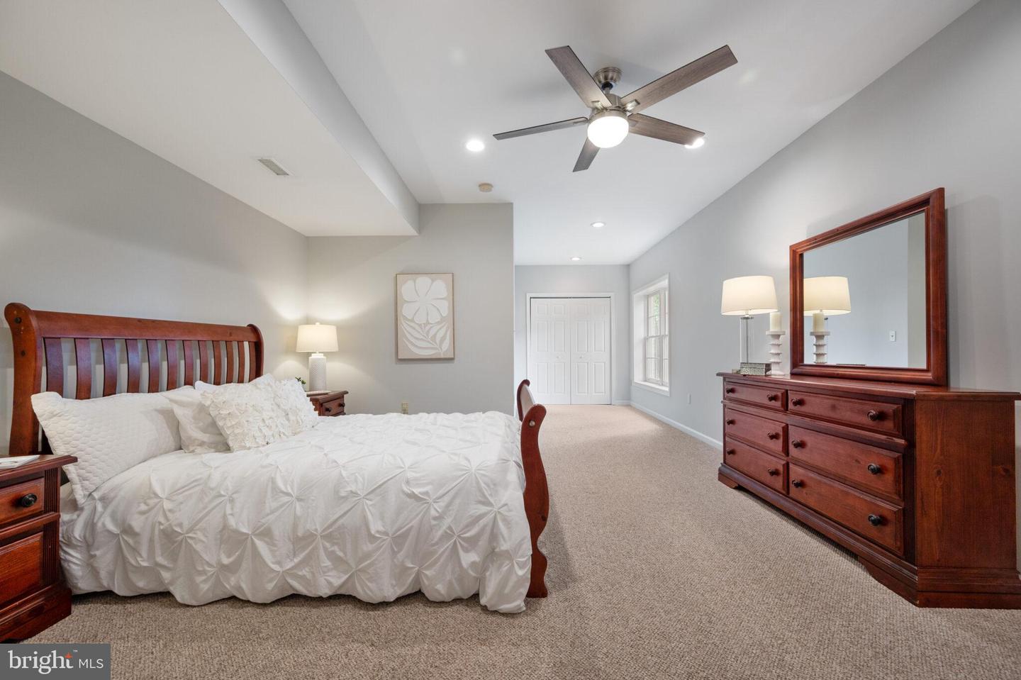 7018 HIGHLAND MEADOWS CT, ALEXANDRIA, Virginia 22315, 5 Bedrooms Bedrooms, ,4 BathroomsBathrooms,Residential,For sale,7018 HIGHLAND MEADOWS CT,VAFX2232812 MLS # VAFX2232812