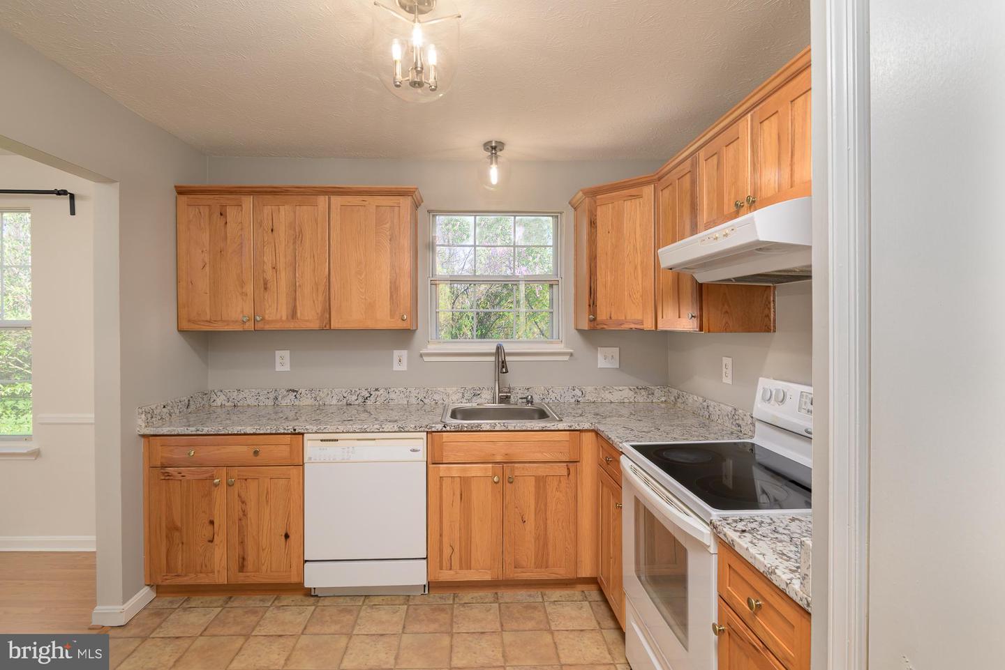 812 RUST DR NE, LEESBURG, Virginia 20176, 4 Bedrooms Bedrooms, ,2 BathroomsBathrooms,Residential,For sale,812 RUST DR NE,VALO2093256 MLS # VALO2093256