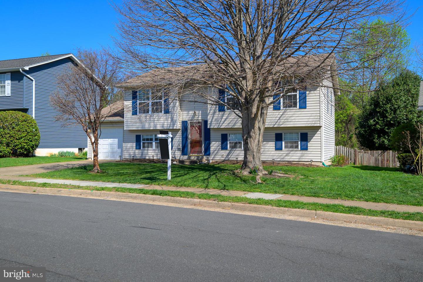 812 RUST DR NE, LEESBURG, Virginia 20176, 4 Bedrooms Bedrooms, ,2 BathroomsBathrooms,Residential,For sale,812 RUST DR NE,VALO2093256 MLS # VALO2093256