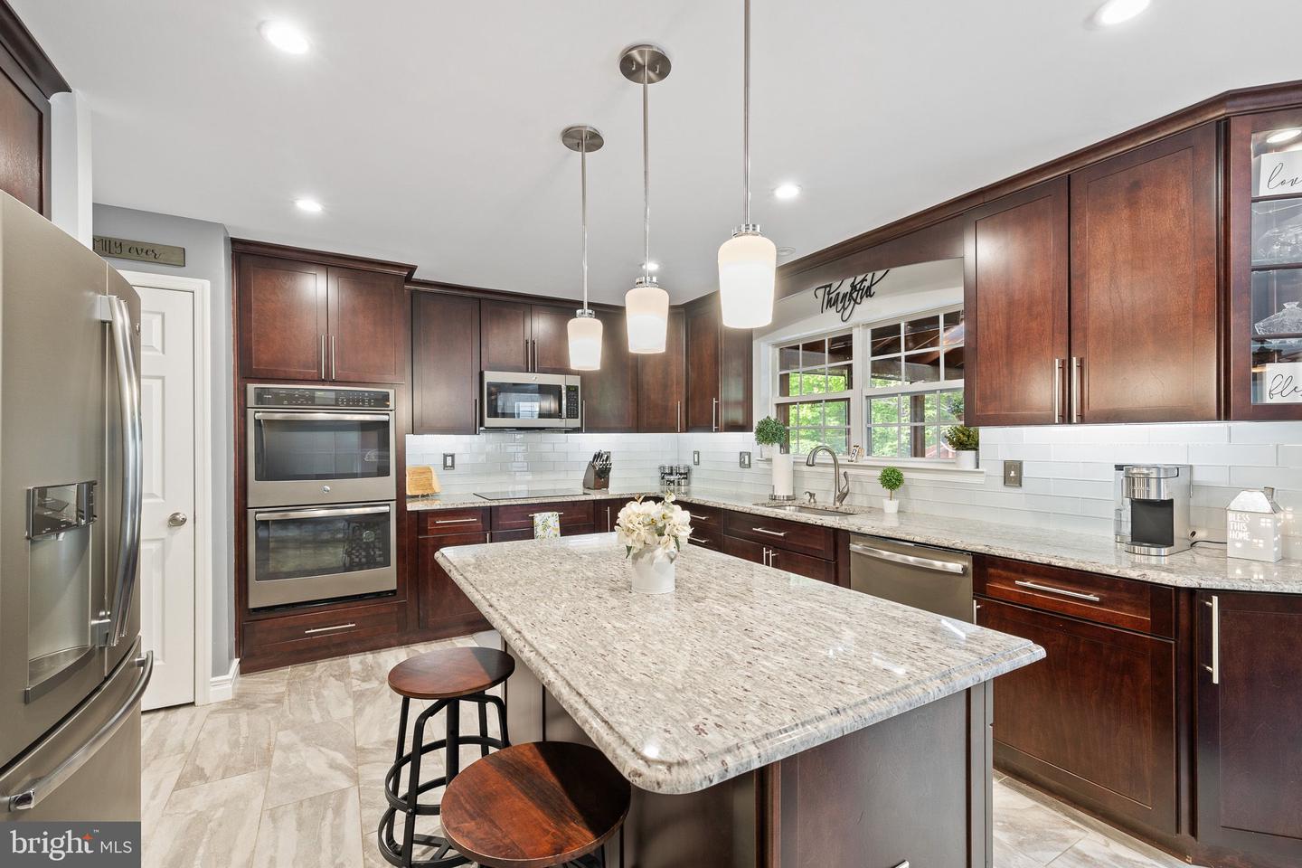 4244 DECATUR DR, WOODBRIDGE, Virginia 22193, 5 Bedrooms Bedrooms, ,3 BathroomsBathrooms,Residential,For sale,4244 DECATUR DR,VAPW2091536 MLS # VAPW2091536