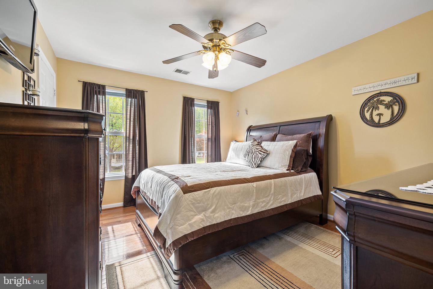 4244 DECATUR DR, WOODBRIDGE, Virginia 22193, 5 Bedrooms Bedrooms, ,3 BathroomsBathrooms,Residential,For sale,4244 DECATUR DR,VAPW2091536 MLS # VAPW2091536