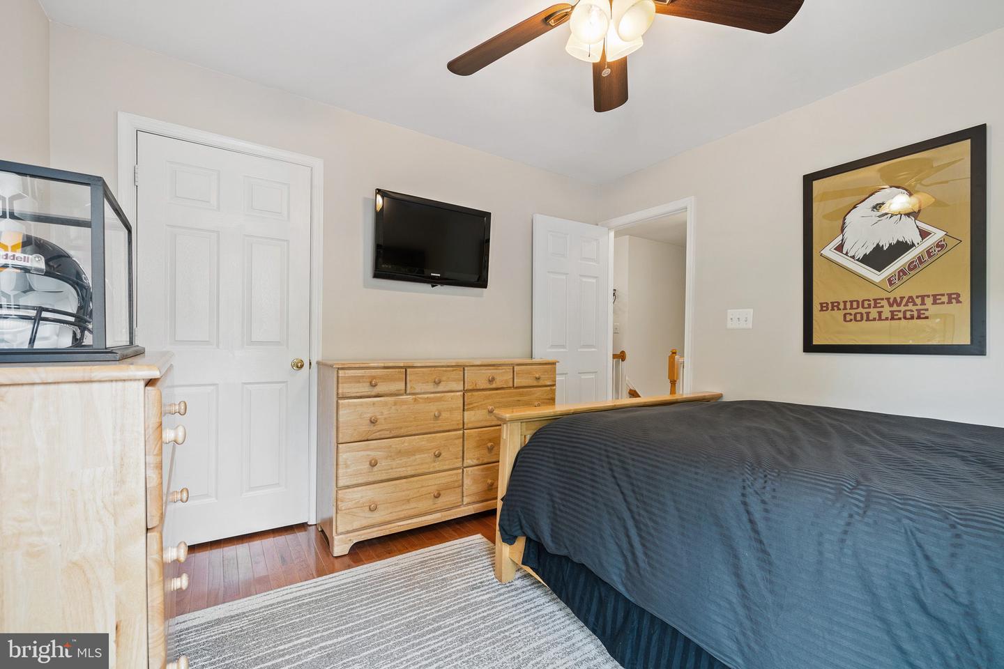 4244 DECATUR DR, WOODBRIDGE, Virginia 22193, 5 Bedrooms Bedrooms, ,3 BathroomsBathrooms,Residential,For sale,4244 DECATUR DR,VAPW2091536 MLS # VAPW2091536