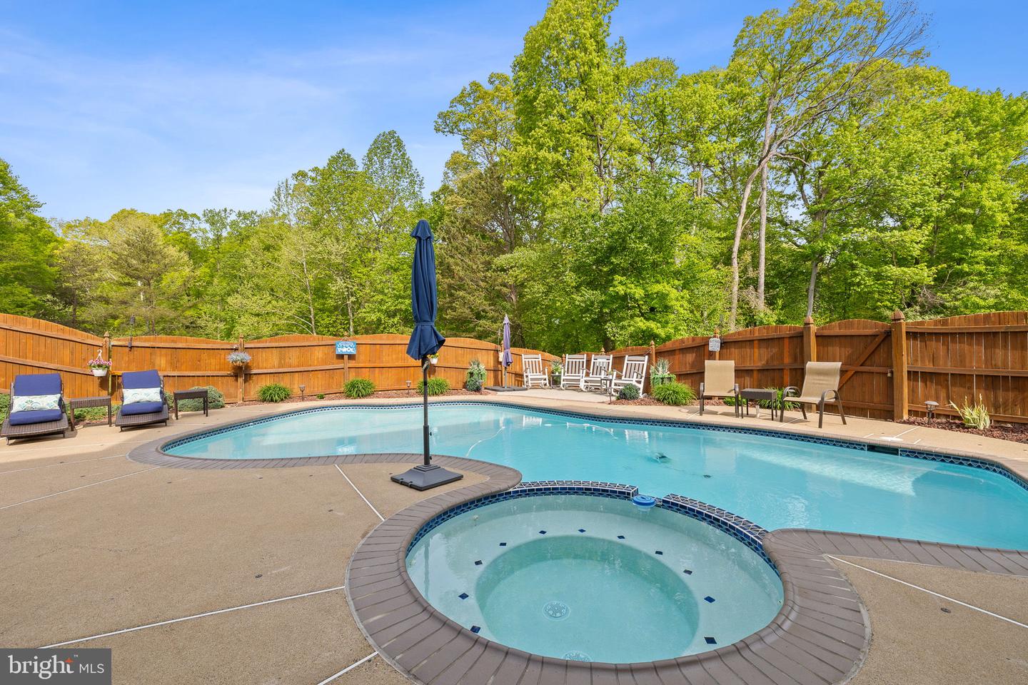 4244 DECATUR DR, WOODBRIDGE, Virginia 22193, 5 Bedrooms Bedrooms, ,3 BathroomsBathrooms,Residential,For sale,4244 DECATUR DR,VAPW2091536 MLS # VAPW2091536