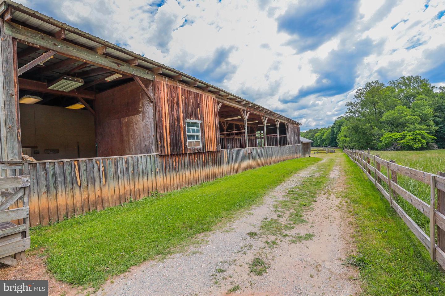 2418 MILL RD, POWHATAN, Virginia 23139, ,Land,For sale,2418 MILL RD,VAPN2000094 MLS # VAPN2000094