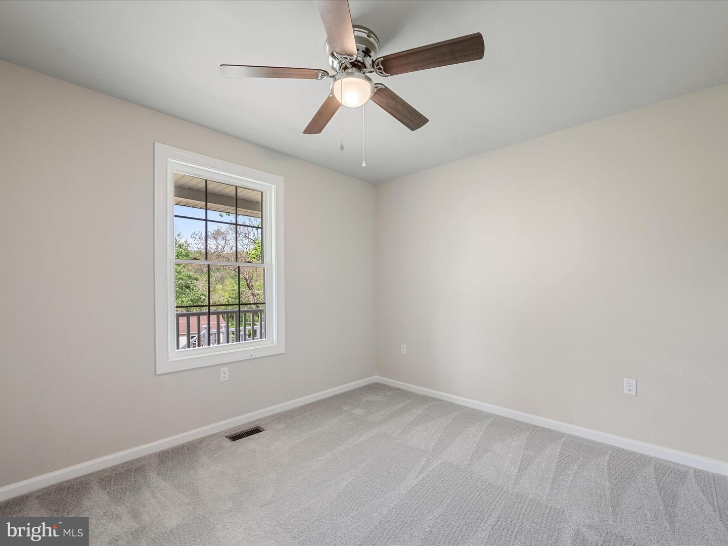 47 SNOWBIRD CT, FRONT ROYAL, Virginia 22630, 3 Bedrooms Bedrooms, ,3 BathroomsBathrooms,Residential,For sale,47 SNOWBIRD CT,VAWR2010842 MLS # VAWR2010842