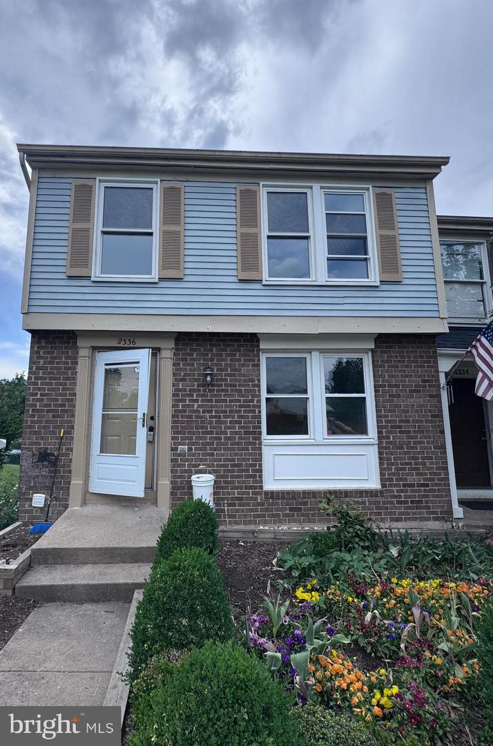 8336 CLAREMONT WOODS DR, ALEXANDRIA, Virginia 22309, 3 Bedrooms Bedrooms, ,2 BathroomsBathrooms,Residential,For sale,8336 CLAREMONT WOODS DR,VAFX2233824 MLS # VAFX2233824