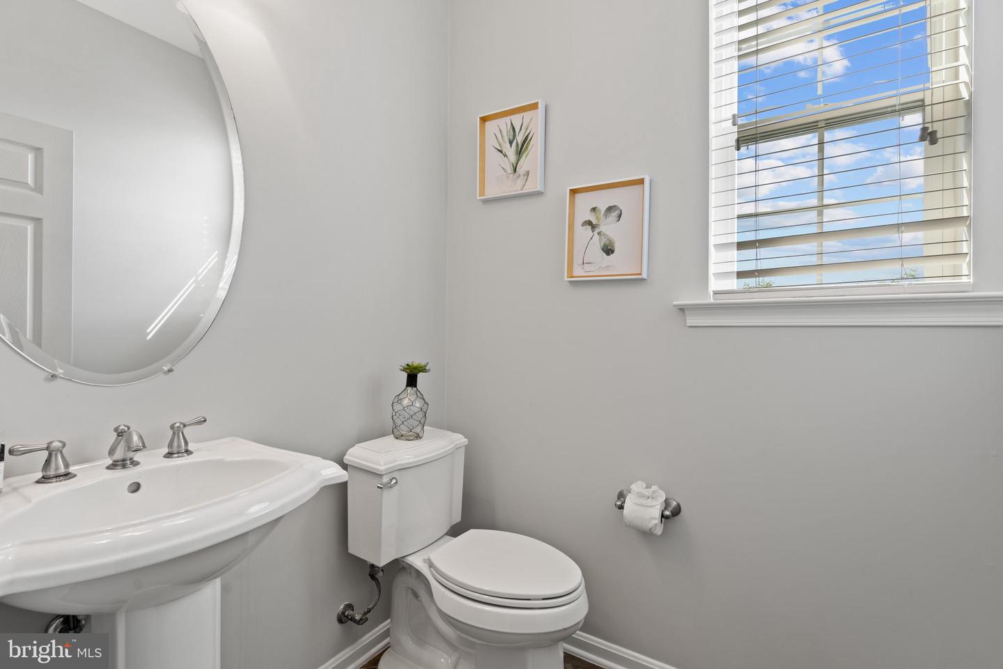 42364 WINSBURY WEST PL, STERLING, Virginia 20166, 6 Bedrooms Bedrooms, ,4 BathroomsBathrooms,Residential,For sale,42364 WINSBURY WEST PL,VALO2093694 MLS # VALO2093694