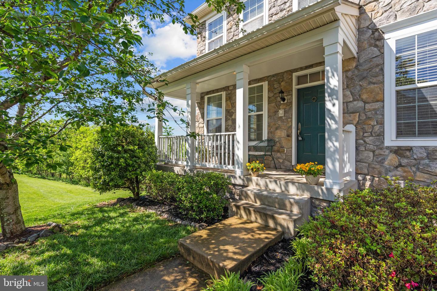 42364 WINSBURY WEST PL, STERLING, Virginia 20166, 6 Bedrooms Bedrooms, ,4 BathroomsBathrooms,Residential,For sale,42364 WINSBURY WEST PL,VALO2093694 MLS # VALO2093694