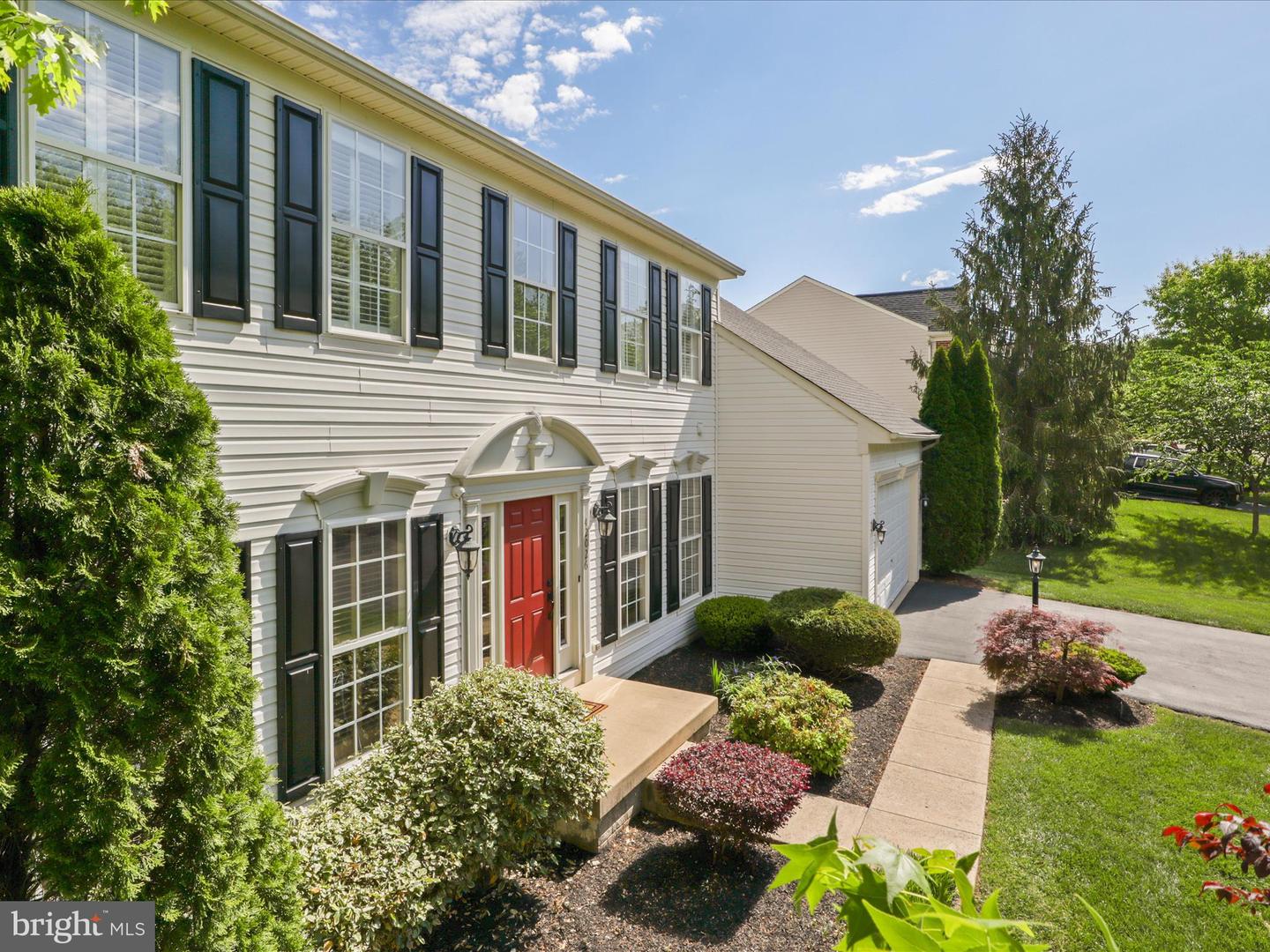 42026 CHERISH CT, ALDIE, Virginia 20105, 6 Bedrooms Bedrooms, ,3 BathroomsBathrooms,Residential,For sale,42026 CHERISH CT,VALO2093718 MLS # VALO2093718