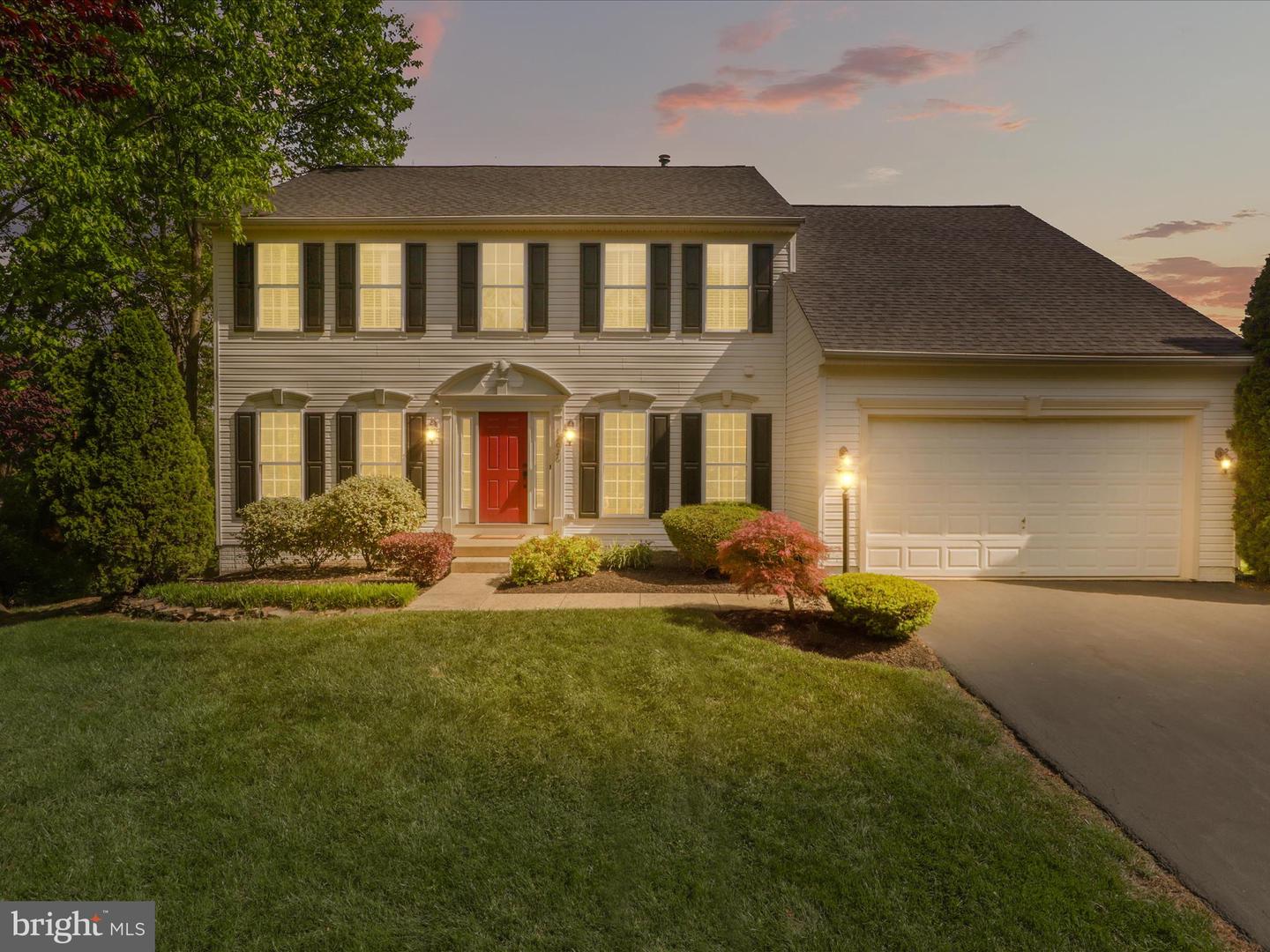 42026 CHERISH CT, ALDIE, Virginia 20105, 6 Bedrooms Bedrooms, ,3 BathroomsBathrooms,Residential,For sale,42026 CHERISH CT,VALO2093718 MLS # VALO2093718