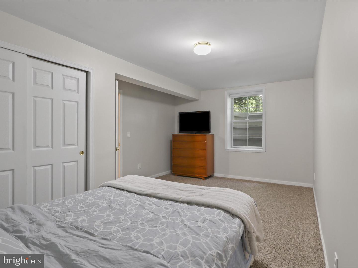 42026 CHERISH CT, ALDIE, Virginia 20105, 6 Bedrooms Bedrooms, ,3 BathroomsBathrooms,Residential,For sale,42026 CHERISH CT,VALO2093718 MLS # VALO2093718