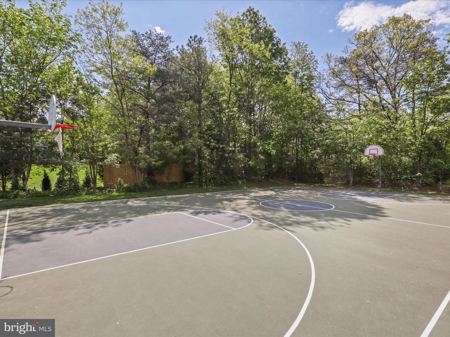 42026 CHERISH CT, ALDIE, Virginia 20105, 6 Bedrooms Bedrooms, ,3 BathroomsBathrooms,Residential,For sale,42026 CHERISH CT,VALO2093718 MLS # VALO2093718