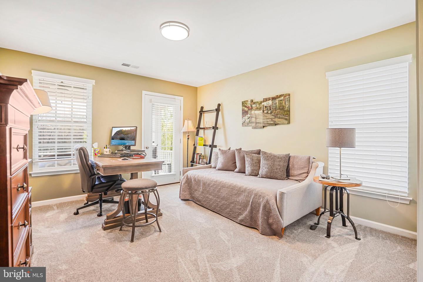 25210 ULYSSES ST, CHANTILLY, Virginia 20152, 5 Bedrooms Bedrooms, ,3 BathroomsBathrooms,Residential,For sale,25210 ULYSSES ST,VALO2093610 MLS # VALO2093610