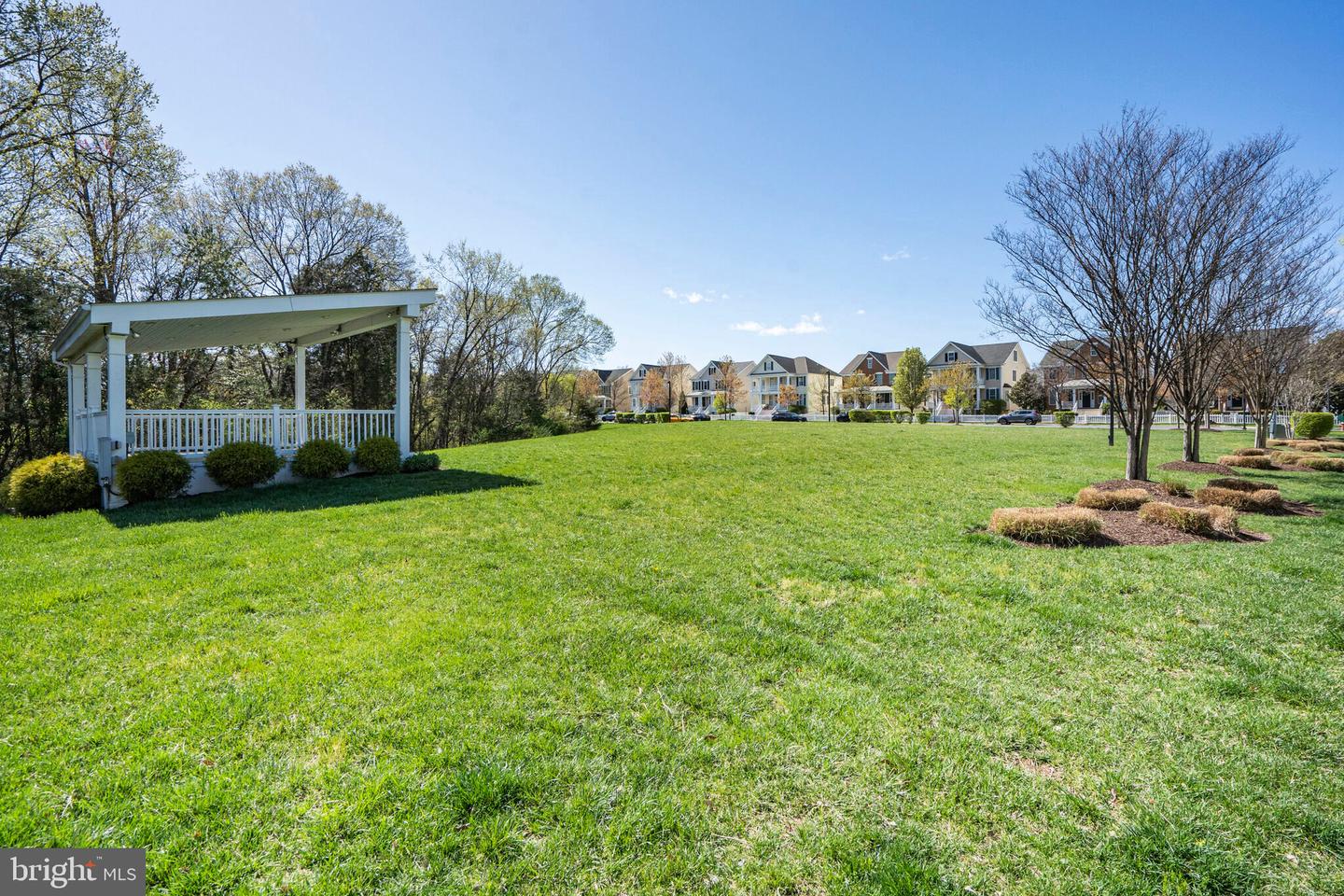 25210 ULYSSES ST, CHANTILLY, Virginia 20152, 5 Bedrooms Bedrooms, ,3 BathroomsBathrooms,Residential,For sale,25210 ULYSSES ST,VALO2093610 MLS # VALO2093610