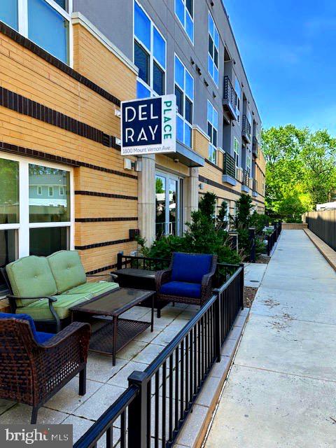 1800 MOUNT VERNON AVE #207, ALEXANDRIA, Virginia 22301, 1 Bedroom Bedrooms, ,1 BathroomBathrooms,Residential,For sale,1800 MOUNT VERNON AVE #207,VAAX2044114 MLS # VAAX2044114