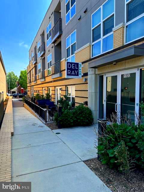 1800 MOUNT VERNON AVE #207, ALEXANDRIA, Virginia 22301, 1 Bedroom Bedrooms, ,1 BathroomBathrooms,Residential,For sale,1800 MOUNT VERNON AVE #207,VAAX2044114 MLS # VAAX2044114