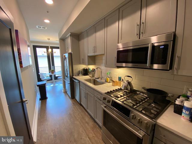 1800 MOUNT VERNON AVE #207, ALEXANDRIA, Virginia 22301, 1 Bedroom Bedrooms, ,1 BathroomBathrooms,Residential,For sale,1800 MOUNT VERNON AVE #207,VAAX2044114 MLS # VAAX2044114