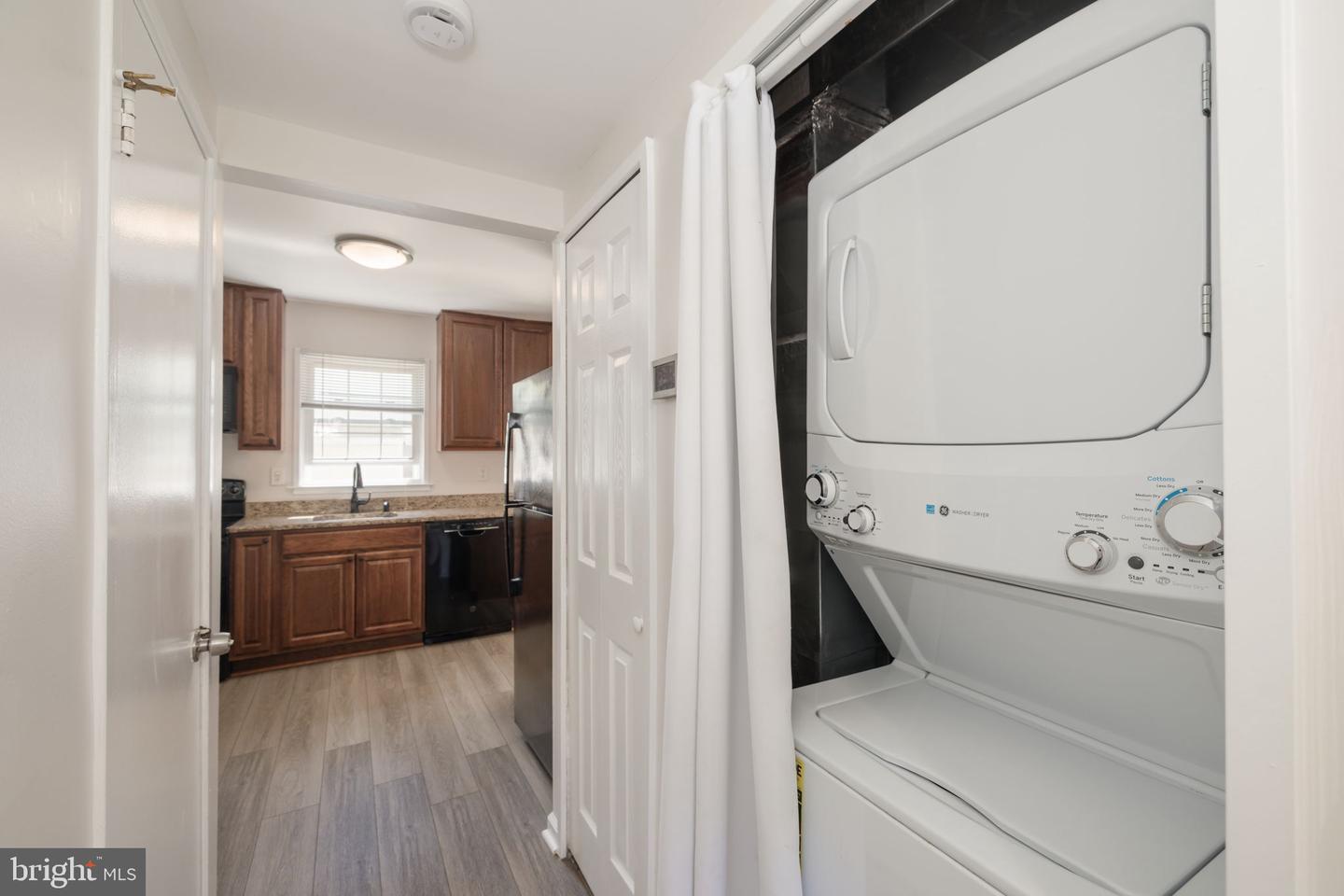 7745 MATISSE WAY, SPRINGFIELD, Virginia 22153, 3 Bedrooms Bedrooms, ,2 BathroomsBathrooms,Residential,For sale,7745 MATISSE WAY,VAFX2234372 MLS # VAFX2234372