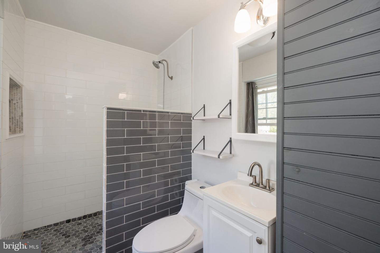 7745 MATISSE WAY, SPRINGFIELD, Virginia 22153, 3 Bedrooms Bedrooms, ,2 BathroomsBathrooms,Residential,For sale,7745 MATISSE WAY,VAFX2234372 MLS # VAFX2234372