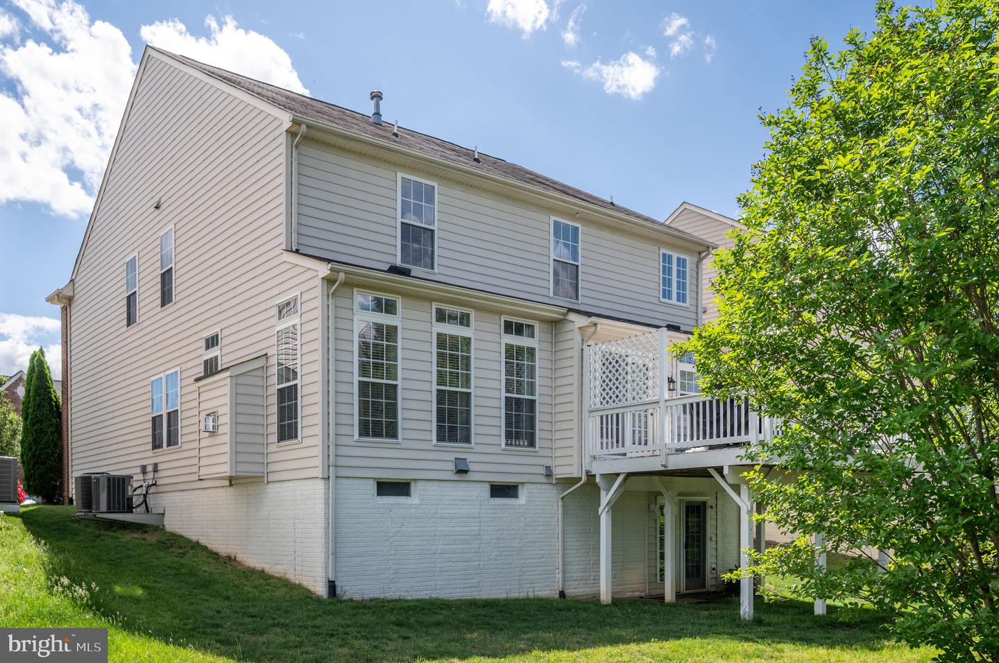 5606 JOSHUA TREE CIR, FREDERICKSBURG, Virginia 22407, 4 Bedrooms Bedrooms, ,2 BathroomsBathrooms,Residential,For sale,5606 JOSHUA TREE CIR,VASP2032248 MLS # VASP2032248