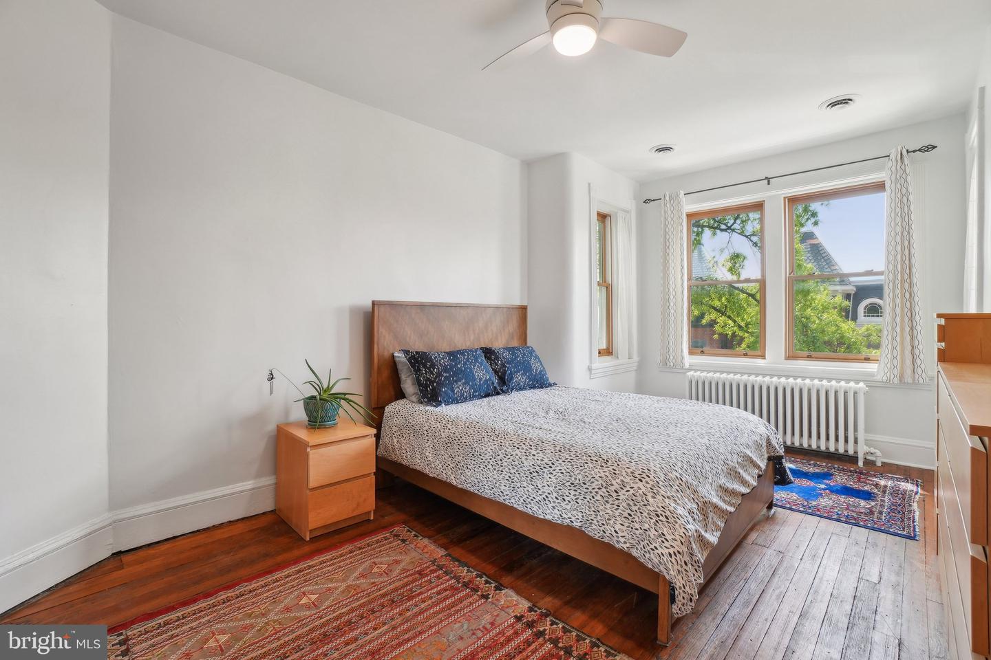 915 WESTMINSTER ST NW, WASHINGTON, District Of Columbia 20001, 3 Bedrooms Bedrooms, 11 Rooms Rooms,2 BathroomsBathrooms,Residential,For sale,915 WESTMINSTER ST NW,DCDC2195414 MLS # DCDC2195414