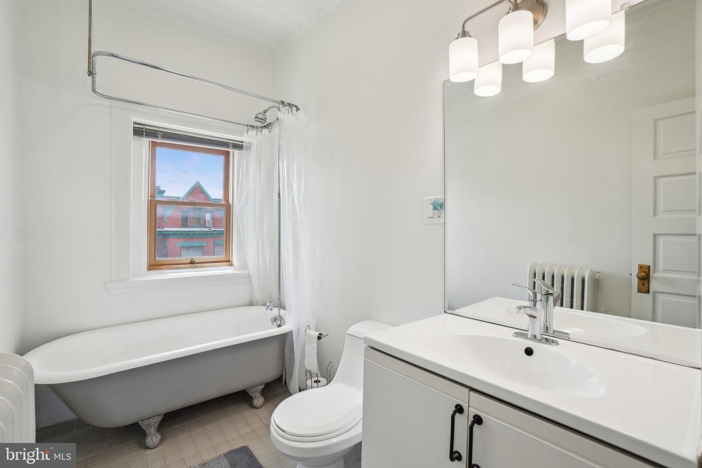 915 WESTMINSTER ST NW, WASHINGTON, District Of Columbia 20001, 3 Bedrooms Bedrooms, 11 Rooms Rooms,2 BathroomsBathrooms,Residential,For sale,915 WESTMINSTER ST NW,DCDC2195414 MLS # DCDC2195414
