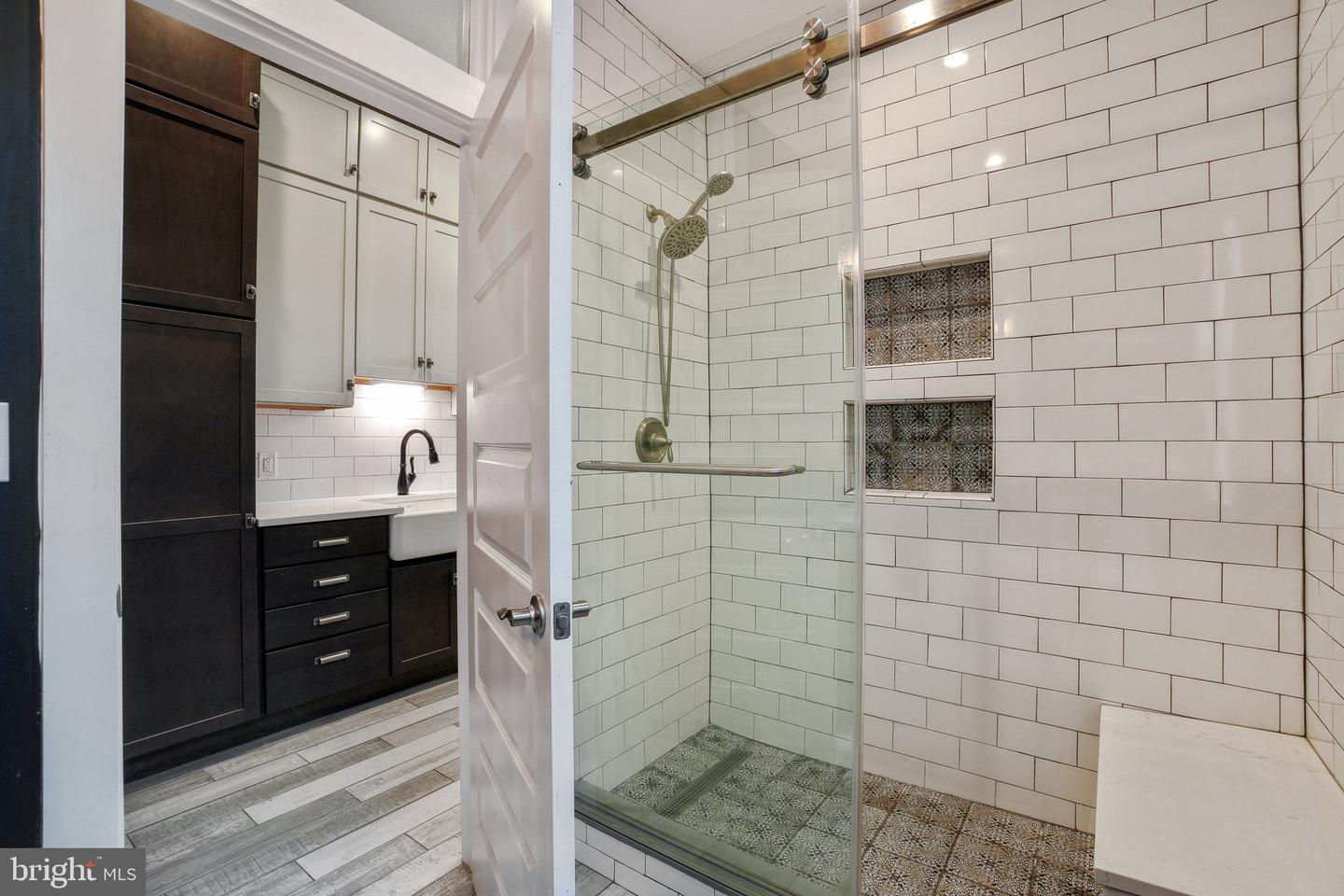 915 WESTMINSTER ST NW, WASHINGTON, District Of Columbia 20001, 3 Bedrooms Bedrooms, 11 Rooms Rooms,2 BathroomsBathrooms,Residential,For sale,915 WESTMINSTER ST NW,DCDC2195414 MLS # DCDC2195414