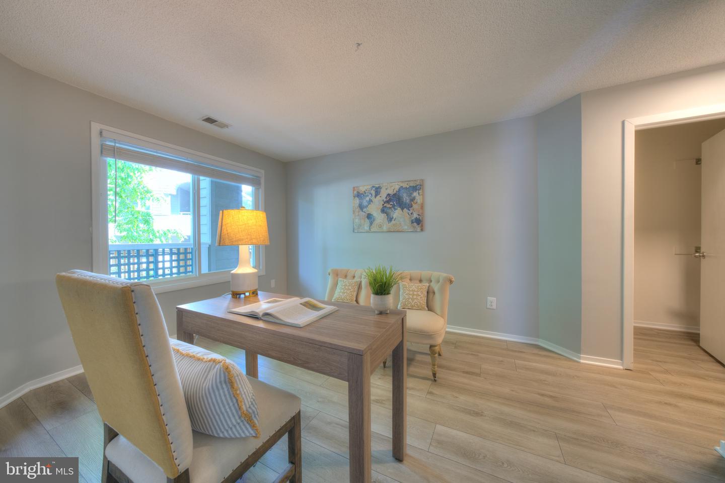 11733 SUMMERCHASE CIR #1733A, RESTON, Virginia 20194, 2 Bedrooms Bedrooms, ,2 BathroomsBathrooms,Residential,For sale,11733 SUMMERCHASE CIR #1733A,VAFX2233992 MLS # VAFX2233992