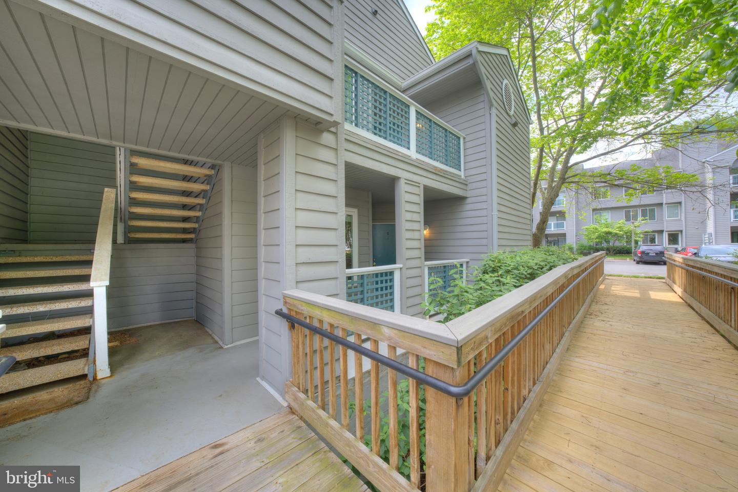 11733 SUMMERCHASE CIR #1733A, RESTON, Virginia 20194, 2 Bedrooms Bedrooms, ,2 BathroomsBathrooms,Residential,For sale,11733 SUMMERCHASE CIR #1733A,VAFX2233992 MLS # VAFX2233992