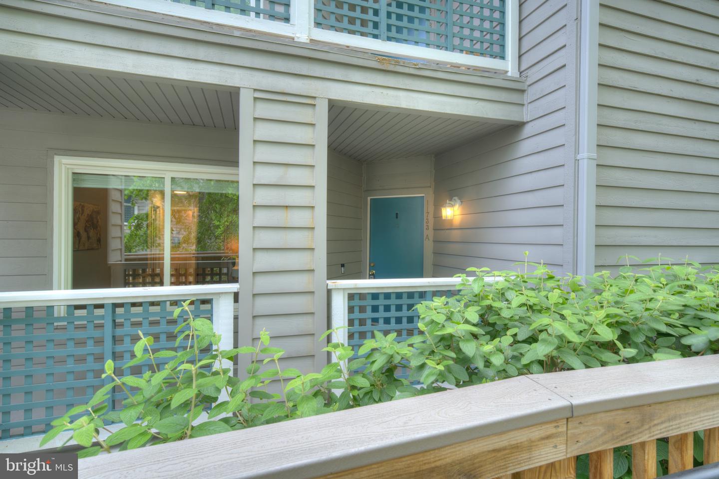 11733 SUMMERCHASE CIR #1733A, RESTON, Virginia 20194, 2 Bedrooms Bedrooms, ,2 BathroomsBathrooms,Residential,For sale,11733 SUMMERCHASE CIR #1733A,VAFX2233992 MLS # VAFX2233992