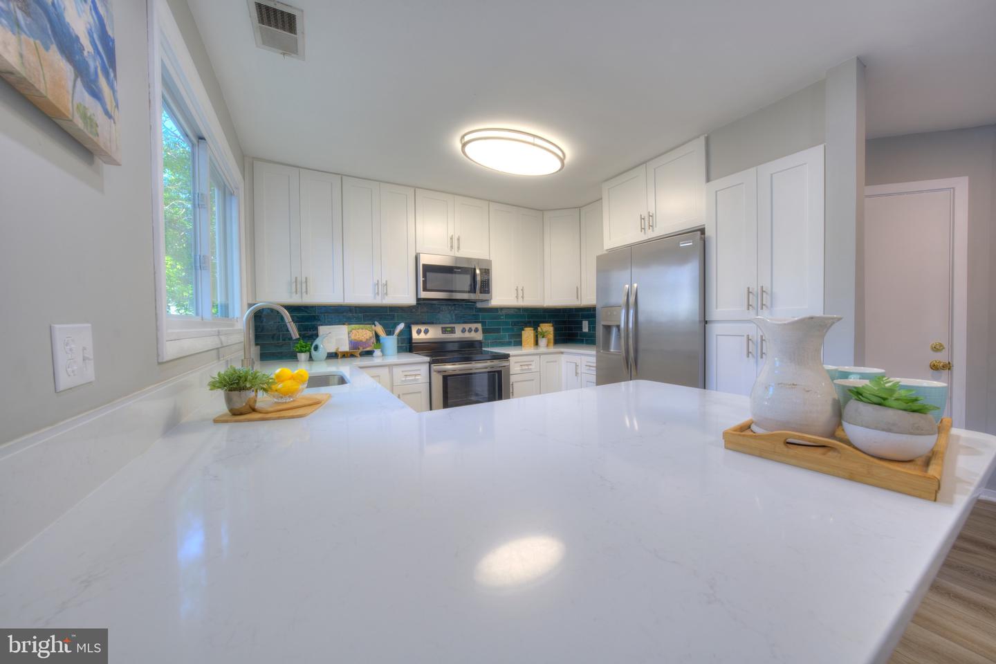 11733 SUMMERCHASE CIR #1733A, RESTON, Virginia 20194, 2 Bedrooms Bedrooms, ,2 BathroomsBathrooms,Residential,For sale,11733 SUMMERCHASE CIR #1733A,VAFX2233992 MLS # VAFX2233992