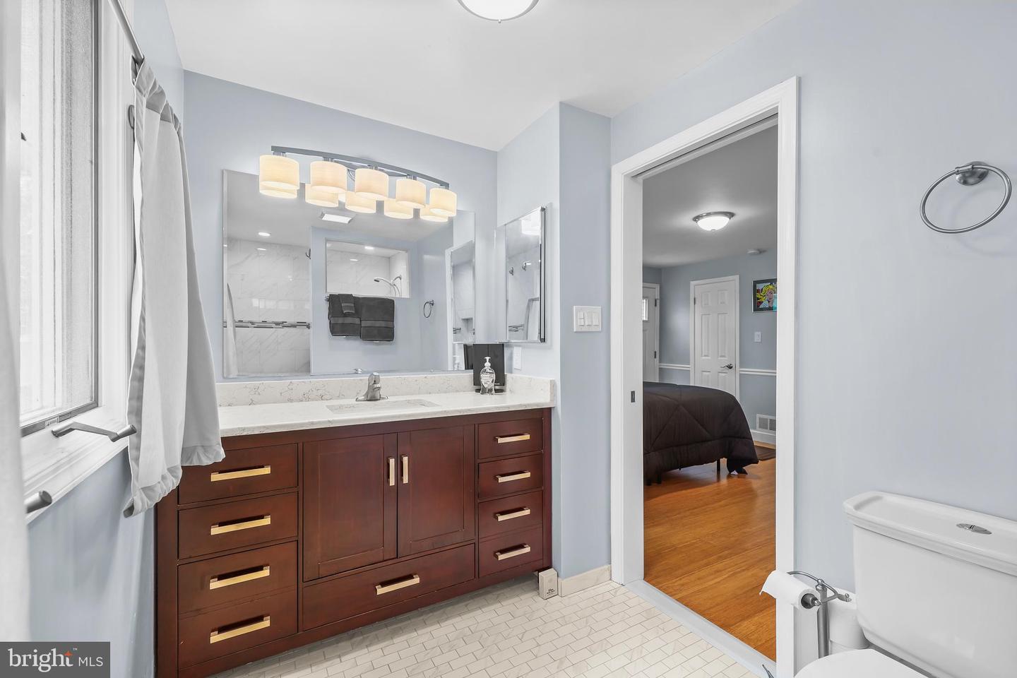 2426 CHESTNUT ST, FALLS CHURCH, Virginia 22043, 6 Bedrooms Bedrooms, ,3 BathroomsBathrooms,Residential,For sale,2426 CHESTNUT ST,VAFX2234112 MLS # VAFX2234112