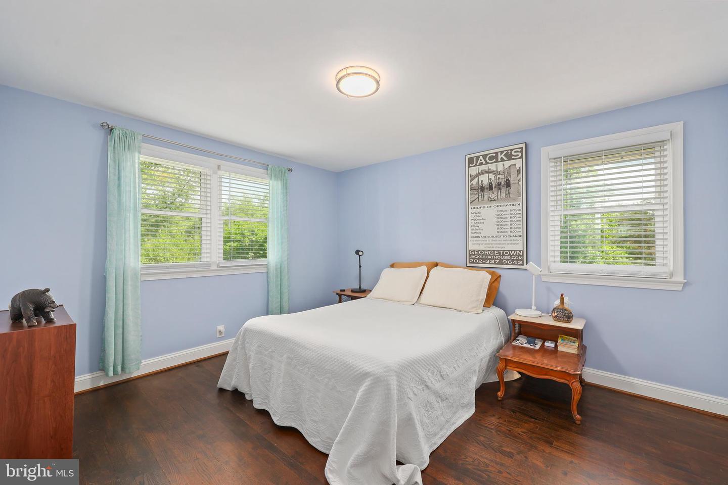 2426 CHESTNUT ST, FALLS CHURCH, Virginia 22043, 6 Bedrooms Bedrooms, ,3 BathroomsBathrooms,Residential,For sale,2426 CHESTNUT ST,VAFX2234112 MLS # VAFX2234112