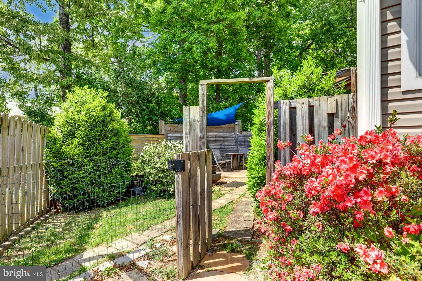 2426 CHESTNUT ST, FALLS CHURCH, Virginia 22043, 6 Bedrooms Bedrooms, ,3 BathroomsBathrooms,Residential,For sale,2426 CHESTNUT ST,VAFX2234112 MLS # VAFX2234112