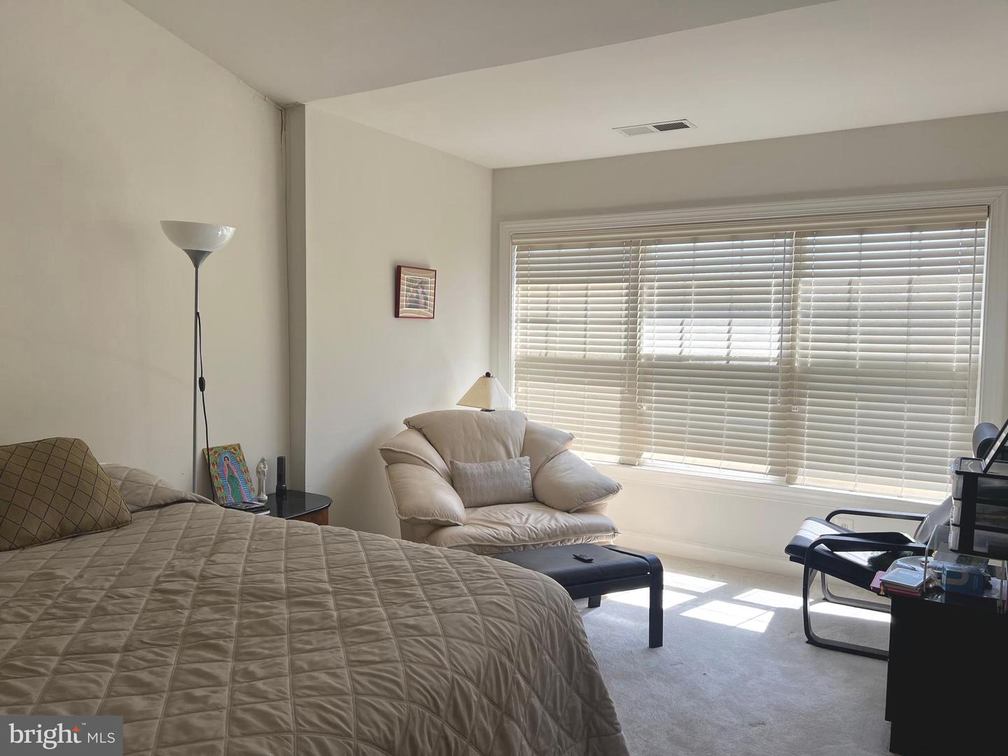8135 RAINWATER CIR, MANASSAS, Virginia 20111, 3 Bedrooms Bedrooms, ,2 BathroomsBathrooms,Residential,For sale,8135 RAINWATER CIR,VAPW2092028 MLS # VAPW2092028