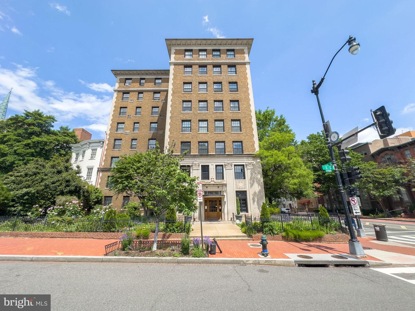 1101 L ST NW #103, WASHINGTON, District Of Columbia 20005, 1 Bedroom Bedrooms, ,1 BathroomBathrooms,Residential,For sale,1101 L ST NW #103,DCDC2195622 MLS # DCDC2195622