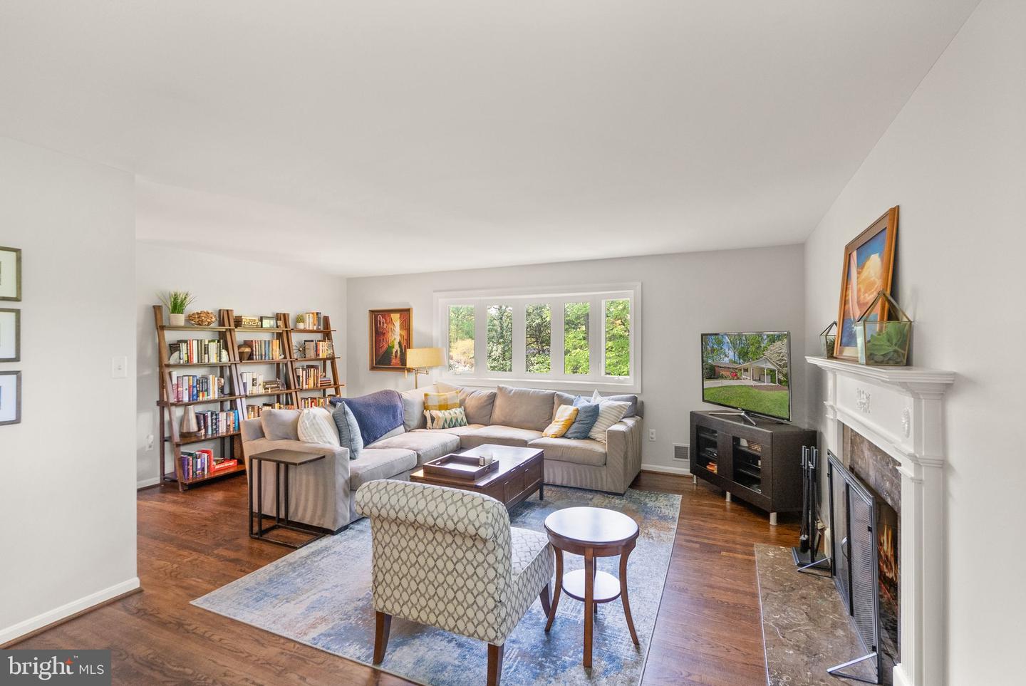 5202 FARADAY CT, FAIRFAX, Virginia 22032, 4 Bedrooms Bedrooms, ,3 BathroomsBathrooms,Residential,For sale,5202 FARADAY CT,VAFX2234374 MLS # VAFX2234374