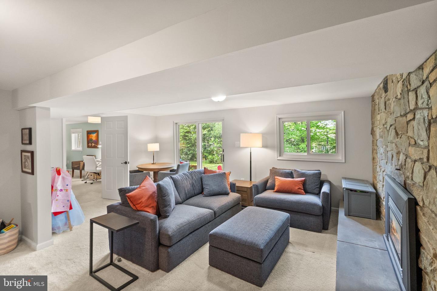 5202 FARADAY CT, FAIRFAX, Virginia 22032, 4 Bedrooms Bedrooms, ,3 BathroomsBathrooms,Residential,For sale,5202 FARADAY CT,VAFX2234374 MLS # VAFX2234374