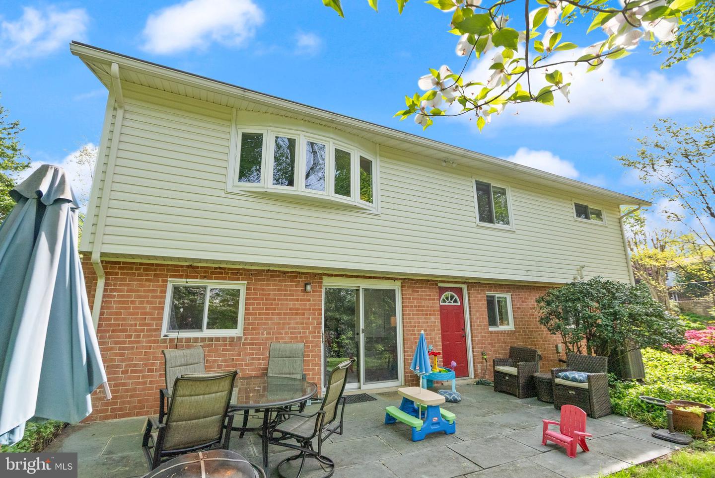 5202 FARADAY CT, FAIRFAX, Virginia 22032, 4 Bedrooms Bedrooms, ,3 BathroomsBathrooms,Residential,For sale,5202 FARADAY CT,VAFX2234374 MLS # VAFX2234374