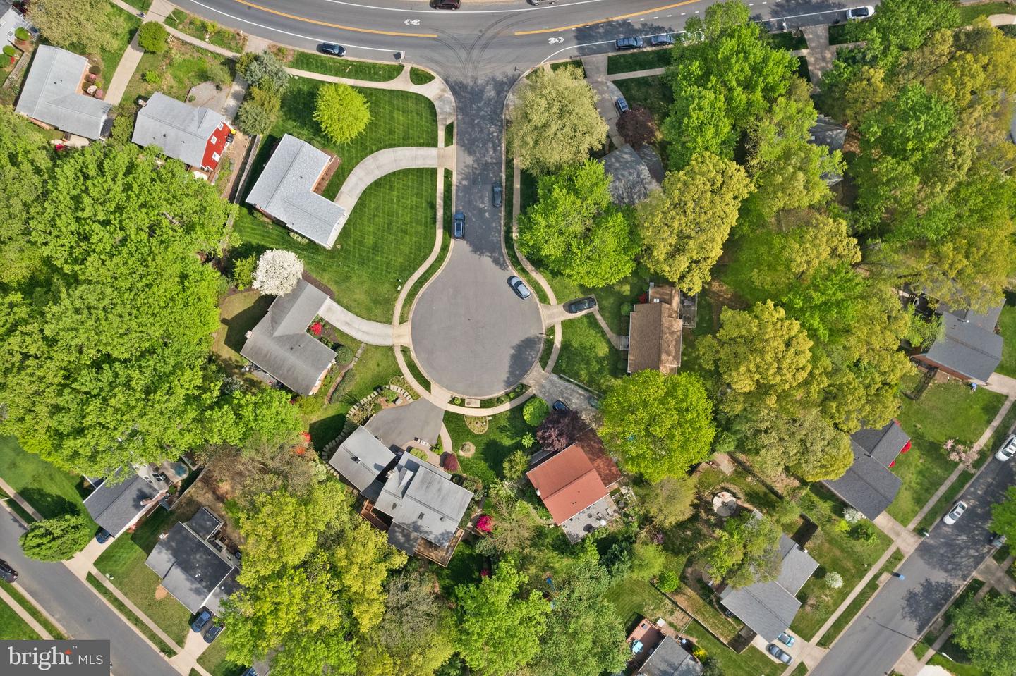 5202 FARADAY CT, FAIRFAX, Virginia 22032, 4 Bedrooms Bedrooms, ,3 BathroomsBathrooms,Residential,For sale,5202 FARADAY CT,VAFX2234374 MLS # VAFX2234374