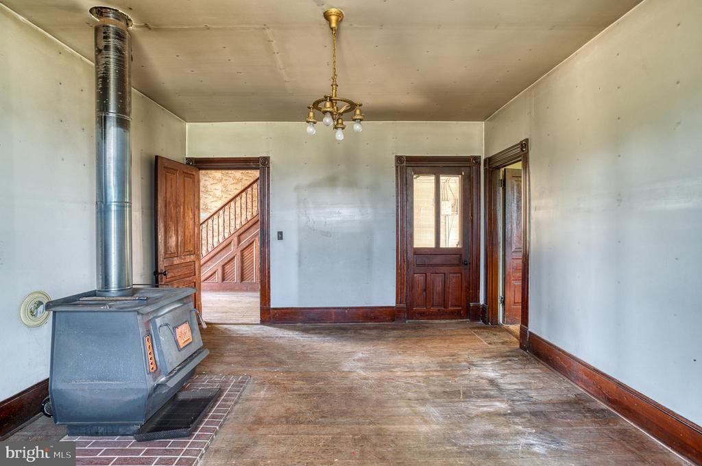 10080 MOUNTAIN RUN LAKE RD, CULPEPER, Virginia 22701, 4 Bedrooms Bedrooms, ,1 BathroomBathrooms,Residential,10080 MOUNTAIN RUN LAKE RD,VACU2010318 MLS # VACU2010318
